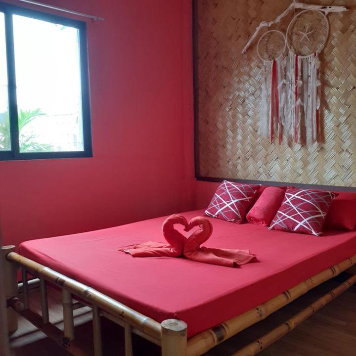 Rovi Homestay Корон Екстериор снимка